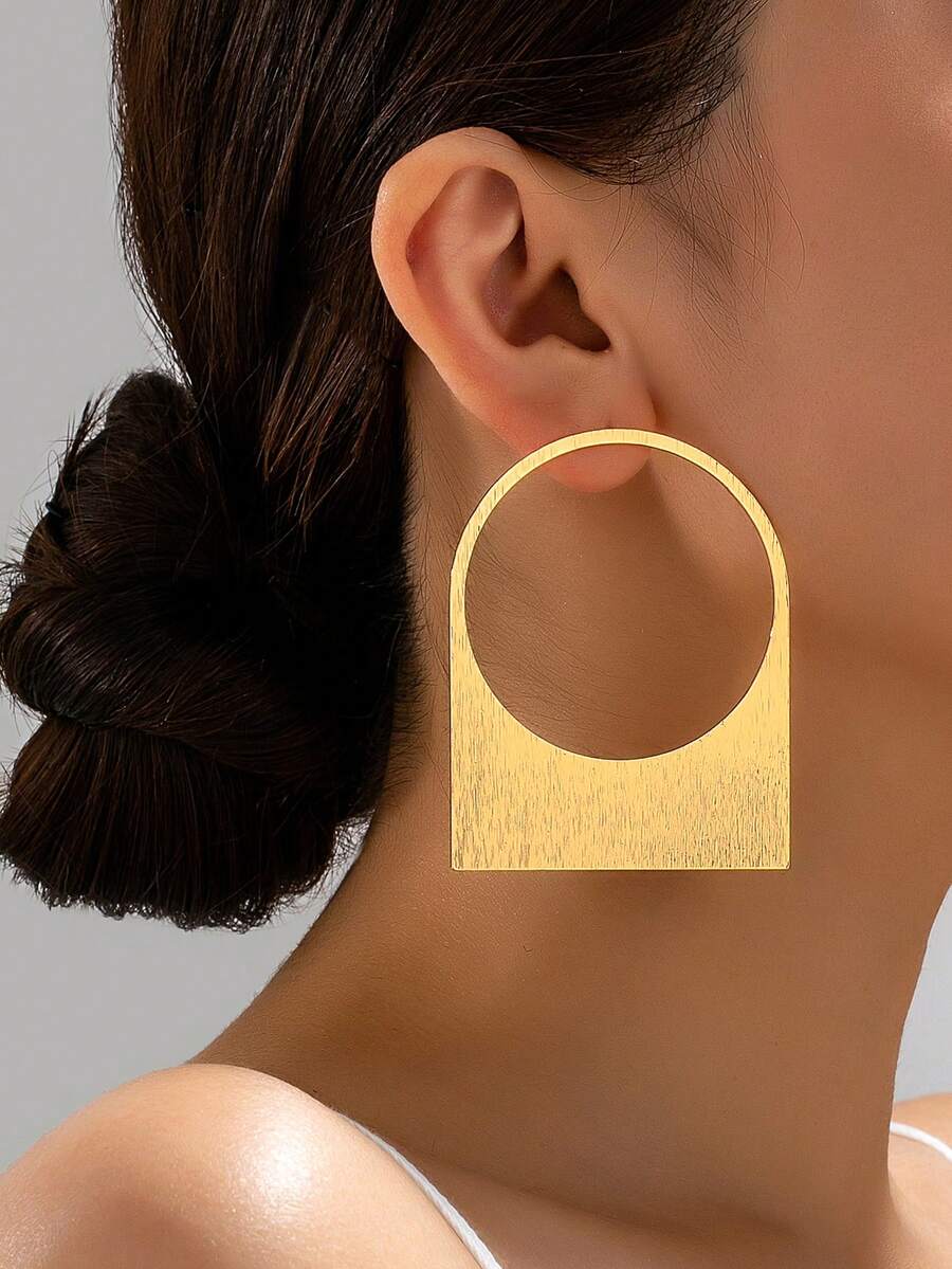 2pcs/Set European And American Style Exaggerated Red Hollow Round Stud Earrings For Women - Yellow Gold - View 1