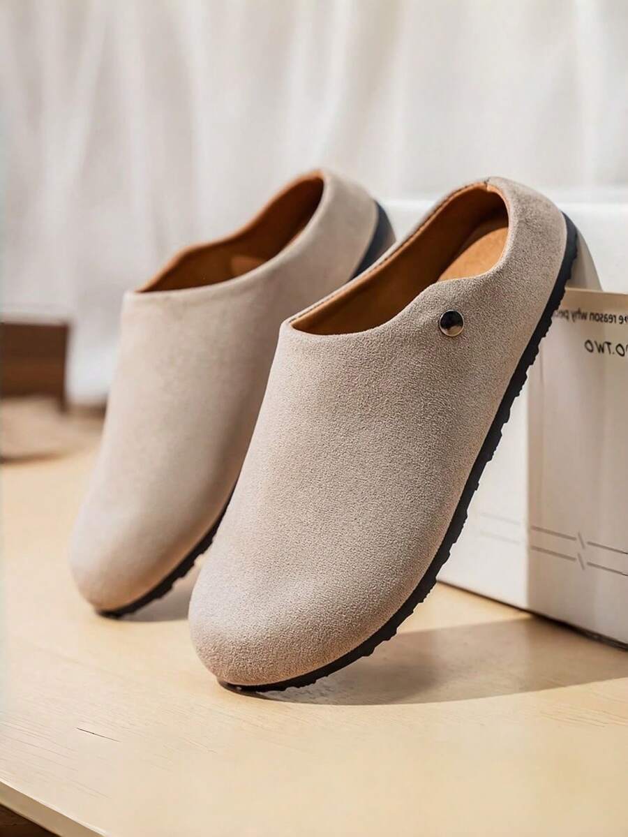 Men's New Slip-On Mule Shoes, Slouchy Backless Soft Bottom Work Shoes, Rivet Inlaid Design Suitable For Fashionable Vacation & Casual Wear - Khaki - View 1