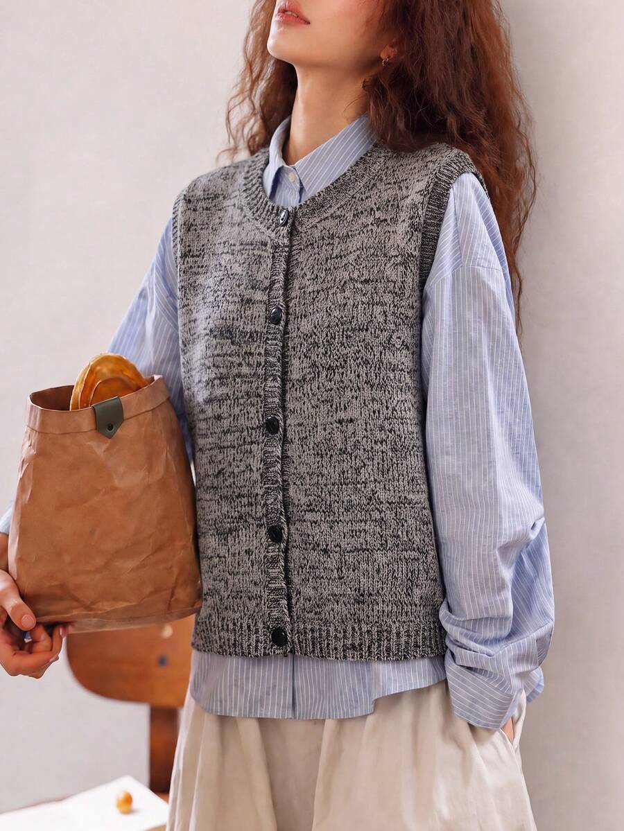 Women's Autumn Minimalist Casual College Style Wool Blend Yarn Cardigan Vest - Grey - View 1
