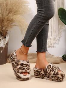 2026 New Women Fluffy Fuzzy Platform Slippers Open Toe Thick Sole Plush Slide Sandals For Indoor Outdoor - Beige Leopard Print - View 8