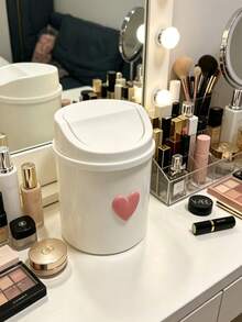 Mini Desktop Trash Can With Swivel Lid And Heart-Shaped Accessory - A Compact Cylindrical Swivel Trash Can Suitable For Home, Office, Kitchen And Bedside Table Use. Made Of Plastic With Swivel Lid, Space-Saving. - Multicolor - View 7