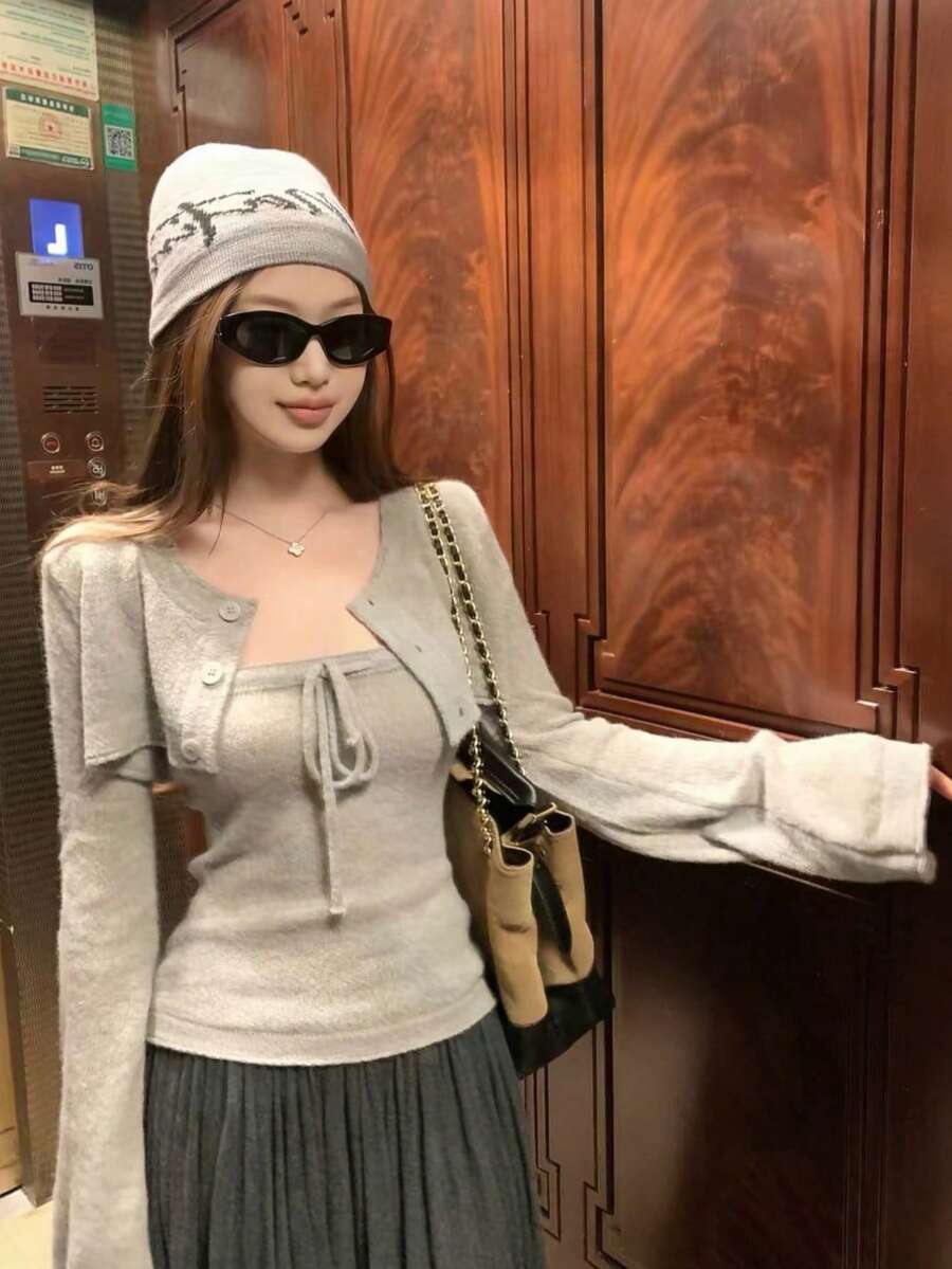 Setelan 2 Potong Cardigan Rajut Pendek Wanita dengan Model Bandeau Ikat Depan, Gaya Baru Musim Gugur - Grey - View 1