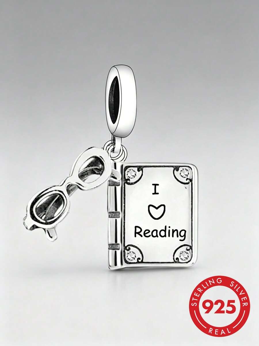 1件 S925 純銀書本與眼鏡吊墜,鑲鋯石「I Love Reading」刻字文藝風吊飾,DIY 手鍊珠飾配件 - 銀色 - 查看 1