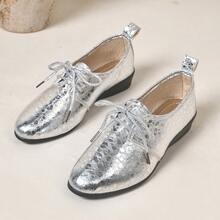 Women's Shiny Metallic Silver Pointed Toe Wedge Loafers, Vintage Lace-Up Commuter Versatile Shoes For Spring And Autumn - Silver - View 8