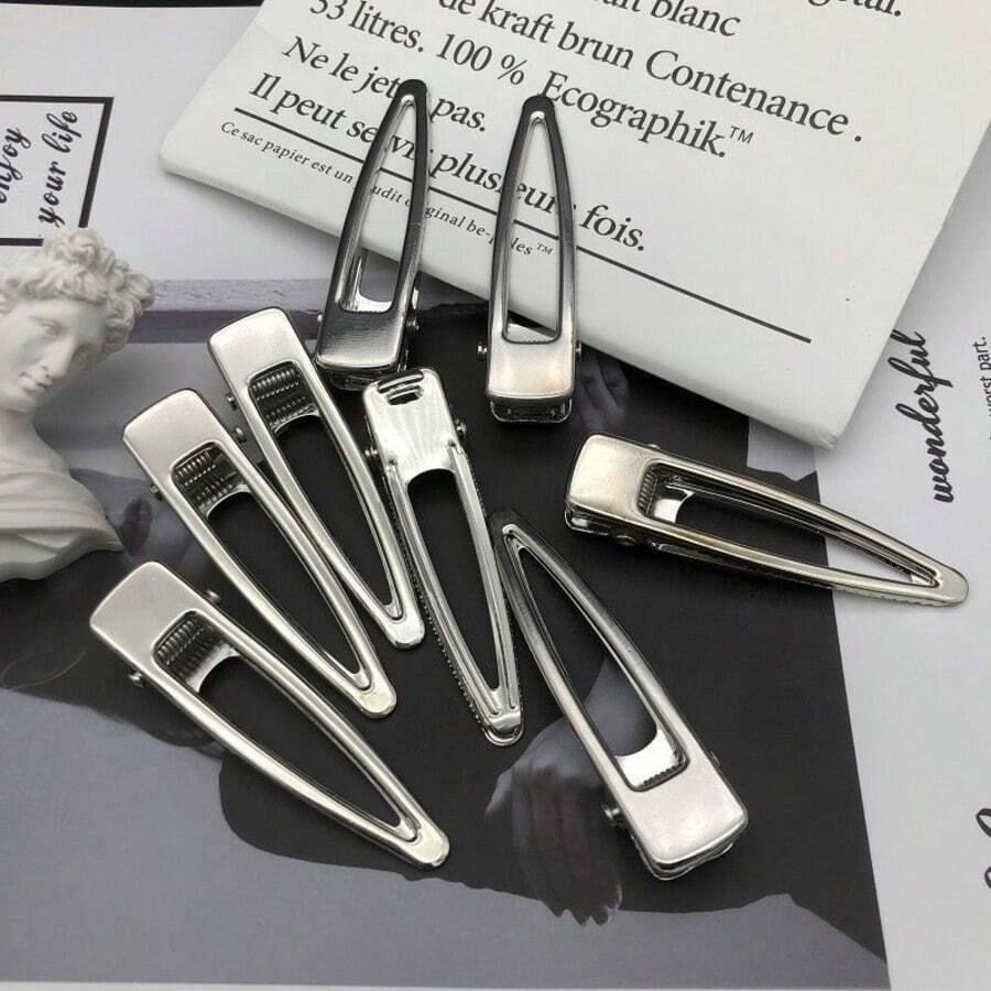 Japanese & Korean Sci-Fi Minimalist Alloy Hair Clip, Brushed Hollow Metal Alligator Hair Clip, Versatile Side Clip - Silver - View 1