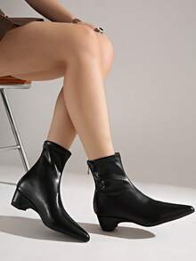 Square Toe Elastic Slim Fit Boots New Autumn/Winter French Vintage Commute Chic Fashion Versatile Soft Sole Boots - Black - View 4