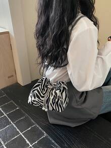 Zebra Stripe Drawstring Mini Bucket Bag For Women, Vintage Leopard Print Metal Chain Crossbody Small Bag, Drawstring Closure With Beaded Decoration, Casual Travel Party Handbag - Black - View 5