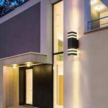 Lámpara de Pared LED Exterior Negra Moderna Luz Bidireccional Diseño Minimalista Decorativo Para Jardín Patio Balcón Terraza Entrada. - Negro - Ver 10