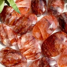 1pc Beautiful Fire Quartz Palm Stone Is An Ideal Interior Decorative Stone, Affordable And A Perfect Gift For Friends And Family. - Multicolor - View 2