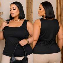 Regatinha Feminina Plus Size Em Tecido Suplex Alças Grossas Decote Quadrado - Preto - Visão 2