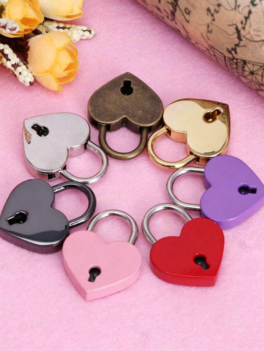 3cm Mini Heart-Shaped Cute Compact Zinc Alloy Lock, Durable Daily Use Lock For Bags, Backpacks, Drawers, Notebooks, Decorative Lock, Heart-Shaped Mini Padlock Suitable For Pencil Cases, Diaries, Handbags, Jewelry Boxes, Storage Bags