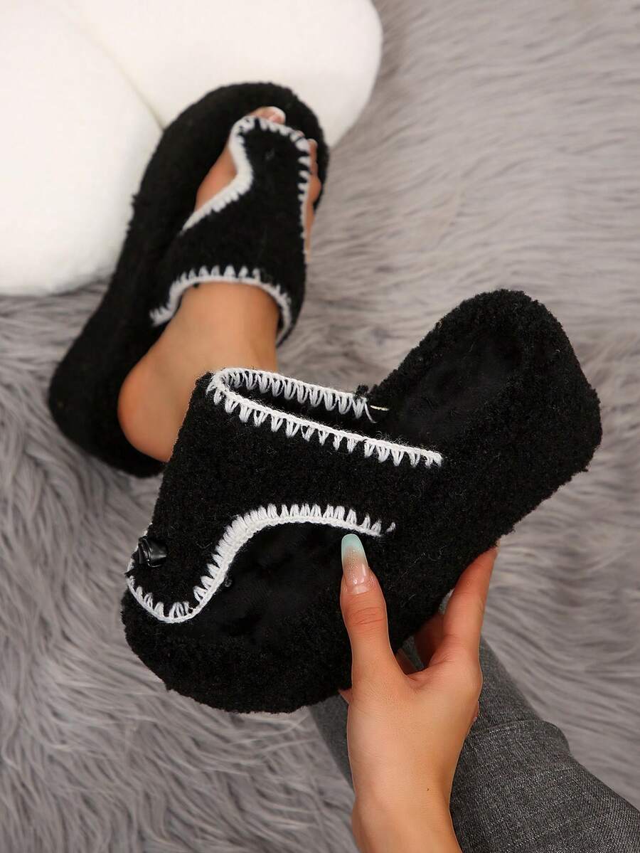 Sandal Selop Wanita Model Baru 2026, Berbulu Halus, Platform, Ujung Terbuka, Sol Tebal, Sandal Selop Mewah untuk Dalam dan Luar Ruangan - Hitam - View 1