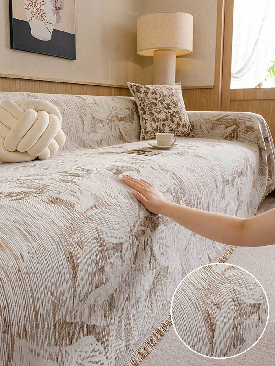 1pc French Style Modern Minimalist Floral Pattern Sofa Cover Blanket, Dust-Proof Stain-Resistant Machine Washable Hand Washable Sofa Cover, Fashionable Fresh Sofa Slipcover, Pet-Friendly Protective Cover, Suitable For Bedroom, Office And Living Room Home Decor - Khaki - View 1