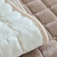 1pc Bohemian Style Quilted Thick Plush Sofa Cover - Machine Washable, Suitable For 1-4 Seater Pet-Friendly Sofa Protector, Soft Flannel Fabric, Perfect For Living Room, Bedroom, Office, Home Decor - Khaki - View 9