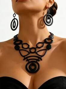 1 Set Modern Matte Black Geometric Jewelry Set, Asymmetrical Hollow Circle Heavy-Duty Short Necklace, Multi-Layer Nested Circle Long Earrings, Women's Party Evening Gown Personalized Accessories - Black - View 1