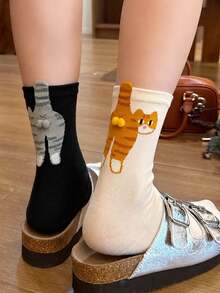 Men's Mid-Calf Socks, 1/2/4 Pairs, Featuring 3D Cartoon Cat Pattern And Pom Pom Decor, Playful And Fun Style, Back Also Printed With 3D Cartoon Pattern And Decorated With Pom Poms, Cute Design, Comfortable And Versatile, A Simple Yet Interesting Sock Item, Suitable For Holiday Gifts, Can Be Worn Out And Paired At Home - Multicolor - View 2