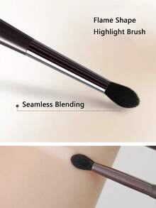 C-Shaped Makeup Brush, Makeup Is Quick And Easy, Contour & Highlight Brush, Suitable For Beginners - Rust Brown - View 6