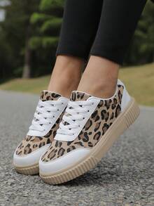 Women's Leopard Print Canvas Sneakers, Lace-Up Thick Sole Casual Skate Shoes - White - View 3