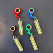 1pc- Keychain, Portable Rotating Metal Keychain, Glow-In-The-Dark Pendant Hanging Decoration, Bag Accessory, Selected Birthday Gift, Unique Holiday Gift Choice Fidget Toy/3d Printed Fidget/Fidgets/Keychains/Halloween - Multicolor - View 3