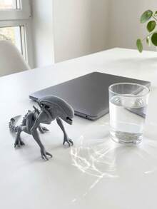 3D Printed Space Alien Hunter Figurine, Multi-Jointed Poseable Tail Alien Creature, Mysterious Sci-Fi Desk Decor For Gaming Room, Study, Bookshelf, Highly Attractive Desktop Ornament Gift For Boyfriend - Articulated Alien - View 9