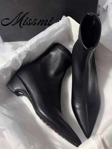 Square Toe Elastic Slim Fit Boots New Autumn/Winter French Vintage Commute Chic Fashion Versatile Soft Sole Boots - Black - View 1