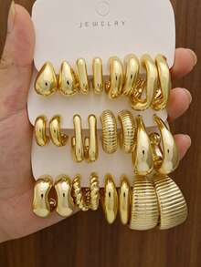 8/24pcs Gold Hoop Earrings Set, Smooth Twisted Ribbed Geometric Wide C‑Hoop Earrings, Vintage Gold Plated Statement Earrings For Women - Gold - View 10