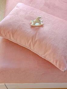 Pink Milk Velvet Solid Color 3 Pieces Bedding Set, Warm Thickened Soft Comfortable Bedding, Includes 1 Fitted Sheet And 2 Pillowcases, No Filling, Suitable For Dorm, Bedroom, Home Use, Multiple Sizes Available, Suitable For Autumn And Winter - Pink - View 6