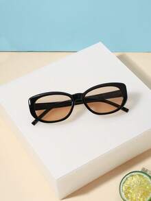 1pc Kids 3-8 Years Old Pure Black Cat Eye Glossy Plastic Frame Lightweight Fashion Glasses, Casual Outdoor All Season Party Accessory, Includes Glasses Case - Multicolor - View 6