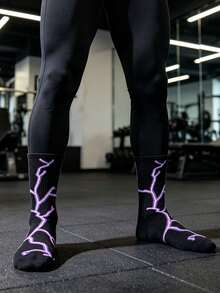 2 Pairs Men's Lightning Pattern Fashion Mid-Calf Socks - Multicolor - View 2