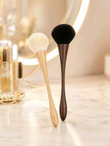 1pc Large Powder Makeup Brush, Soft Fluffy Cosmetic Brush With Wooden Handle, Loose Powder Blush Brush For Face Makeup, Comfortable Curved Grip Design, Gentle Dense Bristles, Professional Cosmetic Tool For Daily Makeup Application - Multicolor - View 9
