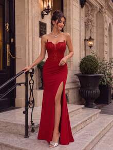 VIPGIRL Luxurious Red Beaded Heart Neckline Mermaid Evening Gown, High Slit Design - Suitable For Formal Balls And Luxury Occasions - Red - View 1