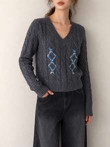 Women's New Autumn/Winter Vintage Grey Cable Knit Pullover Sweater, Long Sleeve, Front Embroidery, Short Length, Slightly Elastic Knit Top - Grey - View 5