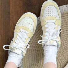 Nike Court Borough Comfortable Versatile GS Campus Style Color-Block Low-Top Sneakers Unisex White/Yellow - White Yellow - View 2