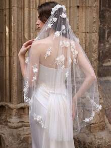 3D Floral Pearl Bridal Veil, Mid-Length Soft Mesh Veil With Hair Comb, Suitable For Outdoor Weddings. - Multicolor - View 4