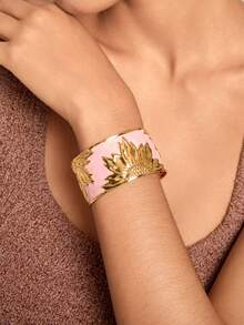 Altistry 1pc Summer Fashion Starfish & Seashell Dip-Dye Gold-Tone Stainless Steel 18K Gold Bangle Bracelet - Pink - View 10