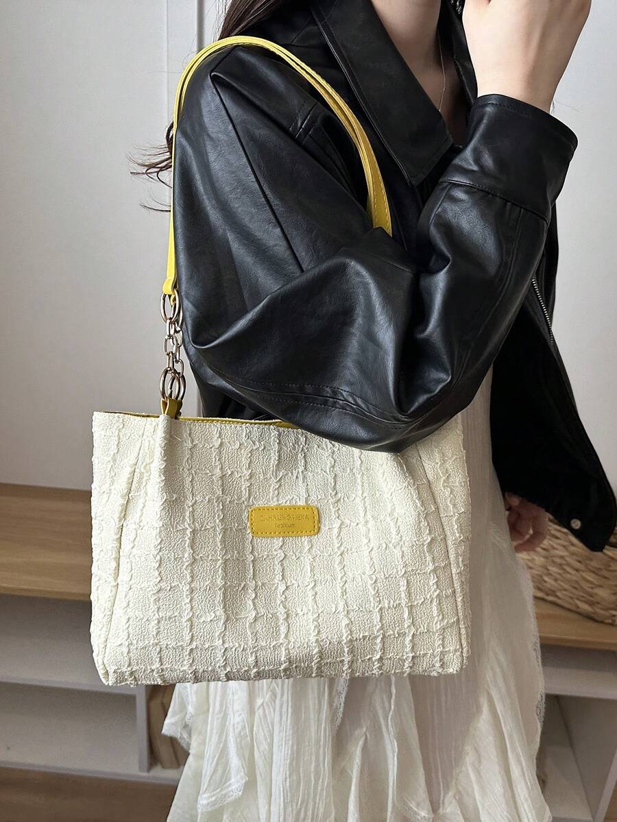 Fashion Striped Handbag - Women's Large Capacity Shoulder Bag - Daily Use Zipper Handbag Metal Chain Tote Bag - Yellow - View 1