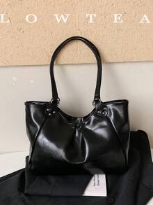 low tea 1pc Minimalist Fashion PU Fabric Shoulder Tote Bag, Suitable For Commuting, Shopping, Etc. (With Pendant) - Black - View 5