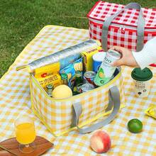 Bolsa Térmica Portátil Cesta Piquenique Praia Camping Retrátil 13Litros - Amarelo - Visão 3