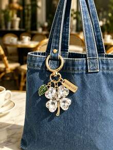 1pc Elegant Lucky Four-Leaf Clover Keychain With "GOOD LU" Alloy Tag, Faux Rhinestone Inlaid Four-Leaf Clover Pendant Key Ring, Women's Gift, Suitable For Keys And Backpacks As Lucky Daily Decoration - Four-leaf Clover - View 4