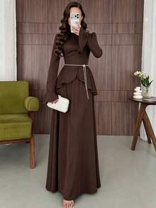 Gaun Panjang Elegan Wanita dengan Lengan Mengembang Berumbai - Coklat - View 2