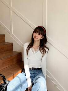White V-Neck Regular Shoulder Lace Patchwork Long Sleeve T-Shirt Undershirt - White - View 7