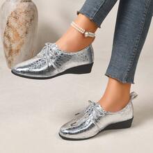 Women's Shiny Metallic Silver Pointed Toe Wedge Loafers, Vintage Lace-Up Commuter Versatile Shoes For Spring And Autumn - Silver - View 4