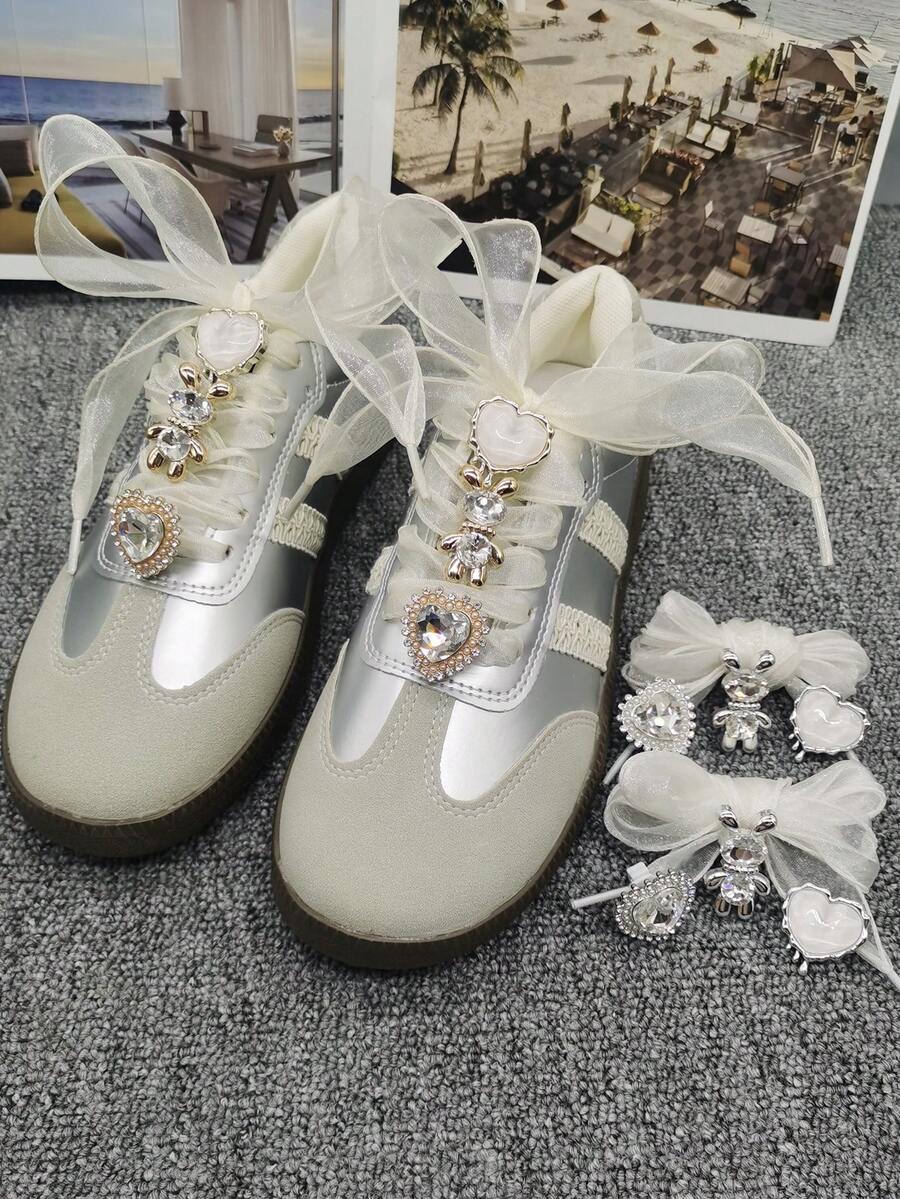 8PCS/Set Shoelaces Decor Golden Silvery ABS Rabbit Shoe Lace Charms Rhinestone Heart Women Sneakers Boots Decoration Buckles DIY Shoe Clip Accessories