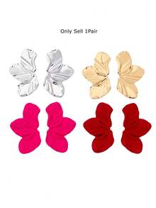 1 Pair Women's Vintage Premium Petal Flower Stud Earrings, Suitable For Daily Wear And Vacation - Yellow Gold - View 4