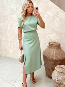Women's Solid Color Casual Fashion Round Neck Short Sleeve Top And Side Slit Skirt 2 Pieces Set - Mint Blue - View 1