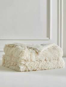 1pc Beige Skin-Friendly Soft Comfortable Warm Long Pile Faux Lamb Fleece Double Layer Blanket, Sofa Throw, Bed Blanket, Coverlet, Machine Washable, All Season, Suitable For Bedroom And Guest Room - Creamy White - View 2