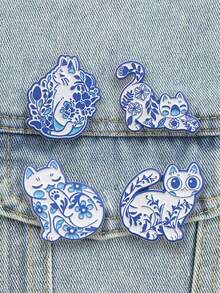 4Pcs Blue‑White Porcelain Style Cat Enamel Brooch Set, Chinese Floral Kitty Lapel Pin Badge For Backpack Jacket Decor - Blue - View 3