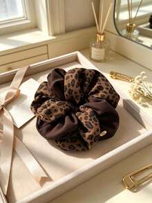 1pcVintage Retro Fabric Scrunchie, Leopard & Brown Double-Sided, Hold Ponytail, Hair Scrunchie, For Daily, Date, Street Style, All Seasons - Multicolor - View 1