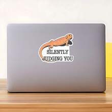 1PC Funny Bearded Dragon Lizard Sticker, Silently Judging You Reptile Slogan Vinyl Decal For Laptop Water Bottle Notebook, Waterproof Animal Decal Sticker, Aesthetic Stationery Scrapbook Accessories Gift For Friends - S2542 - View 9