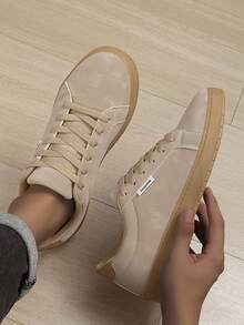 Men's Retro Street Style Skateboard Shoes Solid Color Flat Sole Casual Sneakers - Khaki - View 1